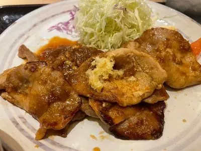 大戸屋 田町店
