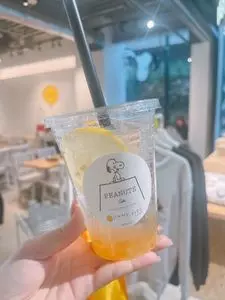 PEANUTS Cafe SUNNY SIDE kitchen（ピーナッツ カフェ サニー サイド キッチン）