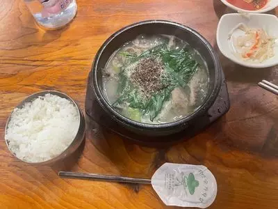 オムニ食堂 本店（オムニショクドウ）