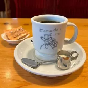 コメダ珈琲店 中割店