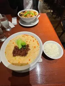 美華園 新橋店（ビカエン）