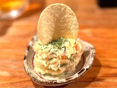 酒場 井倉木材（イクラモクザイ）