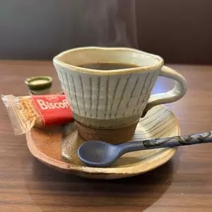 六古窯 名東店（ロッコヨウ）