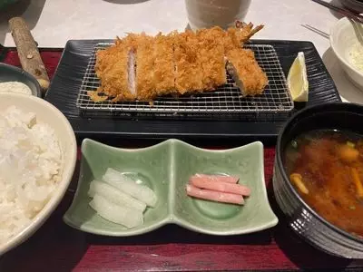 とんかつ 新宿 さぼてん ペリエ千葉店