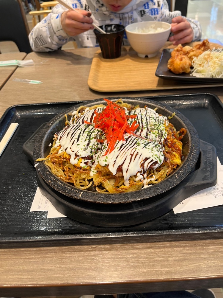てっぱん屋台 ダイバーシティ東京プラザ店