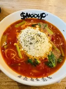 ザ スヌープ 春日店（THE SNOOUP【旧店名】麺屋とまと）