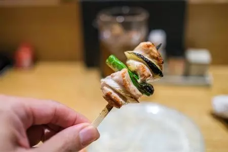 やきとりshira（シラ）