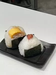 おにぎりとスープ マルイサンカク