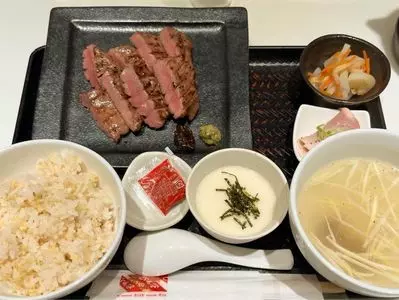 陣中 仙台国際空港店