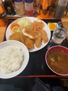 飲食笑商何屋ねこ膳