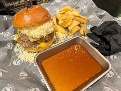 GOKU BURGER