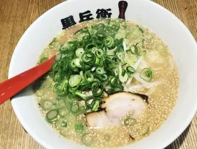 くろ・とんラーメン黒兵衛