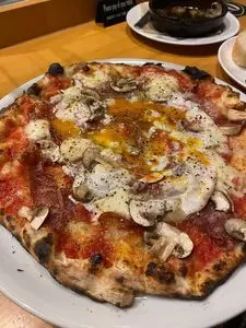 ピッツァ ストラーダ （PIZZA STRADA ）