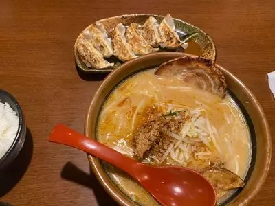 麺場 田所商店 成瀬店