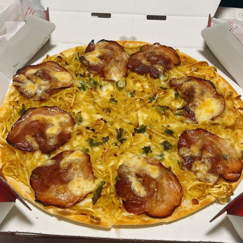 ヤジメシ　ボリューム満点東京グルメさんが投稿したピザハット 高円寺北店（Pizza Hut）に関する口コミの画像