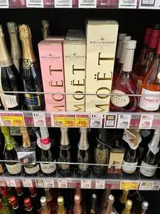 フレンドマート 木津川店