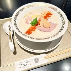 鯛白湯らーめん ○de▽（マルデサンカク）