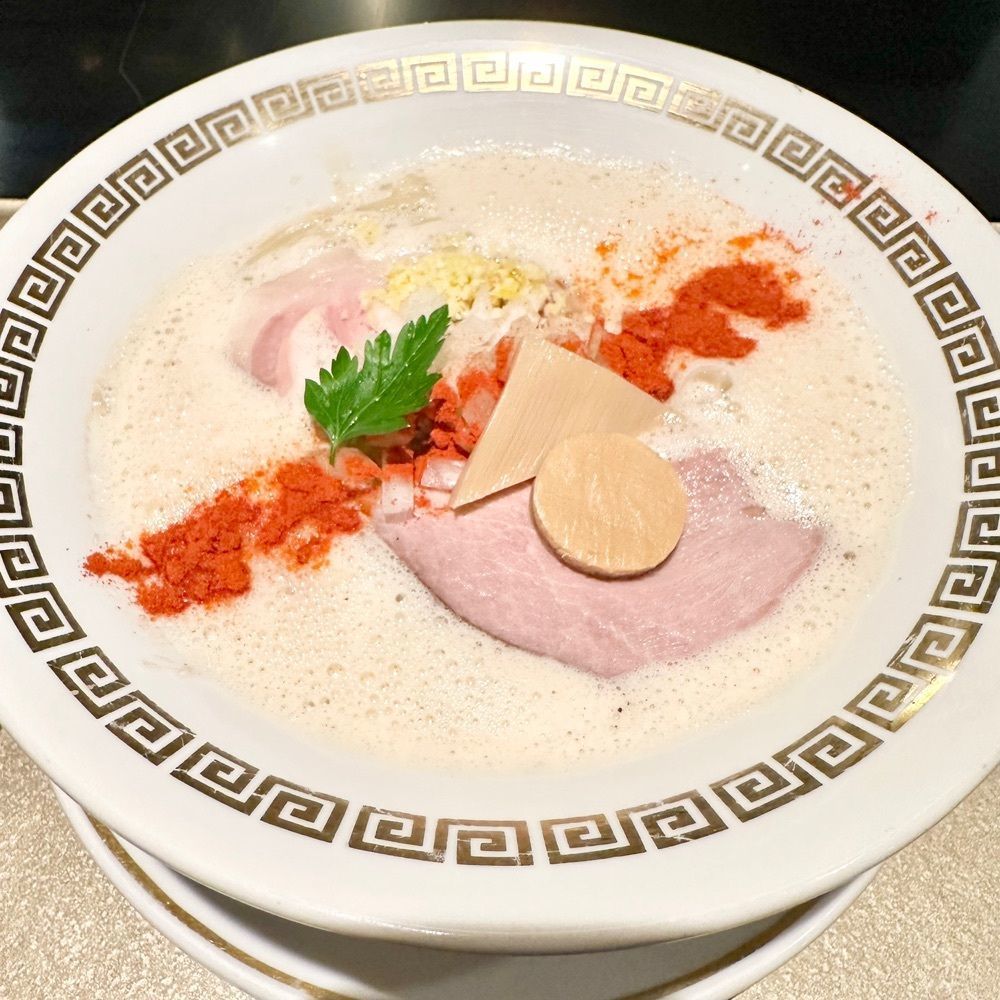kumakentoraさんが投稿した鯛白湯らーめん ○de▽（マルデサンカク）に関する口コミの画像