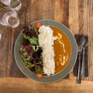cafe omotenashamoji（カフェ オモテナシャモジ）
