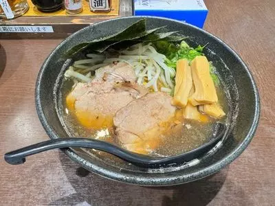 越後つけ麺維新 湯沢がんぎどおり店