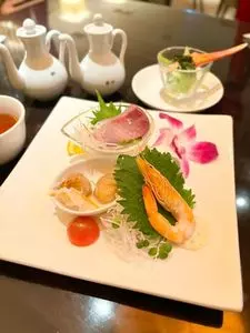廣東料理 民生 ヒルトンプラザウエスト店（みんせい）