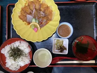 活魚村　海彦