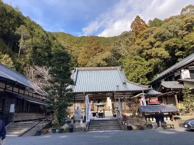 洞慶院