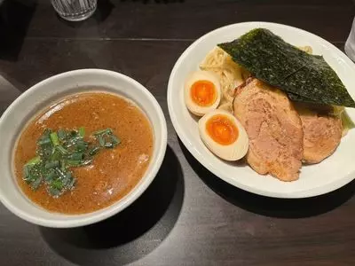 鵺（NUE NOODLE DINING）