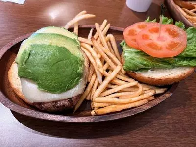 クアアイナ 青山本店（KUA ’AINA）