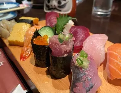 三河屋鮨