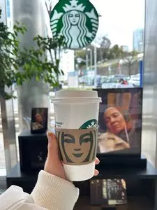 スターバックス・コーヒー 六本木ヒルズ ウエストウォーク店