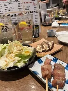 炭火焼き鳥 かしわ屋 治兵衛 金山小町店