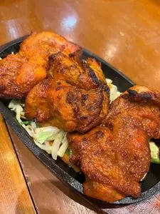 リスタ（RISHTA）