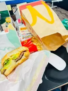 マクドナルド 六本木駅店（McDonald's）