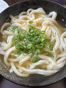 本格手打ちうどん セルフ つづみ