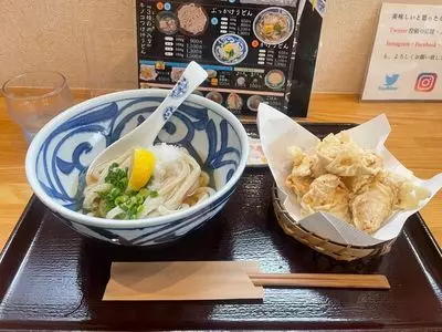 うどん屋 基蔵（もとくら）