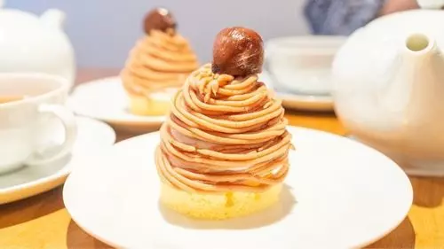 お茶とお菓子まやんち