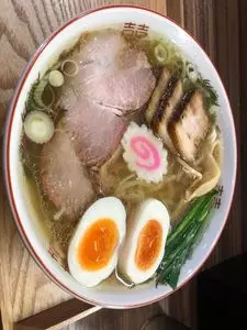 じんない 中華そば