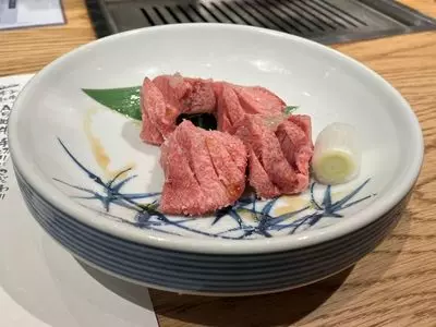 肉の天満屋 神楽亭