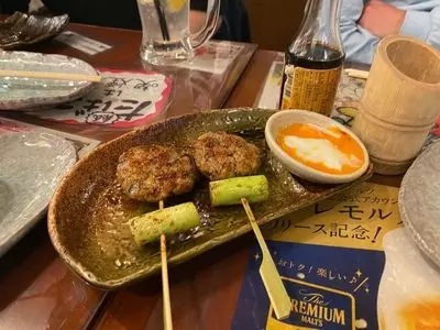 鶏と魚と炭火焼き 燈（あかり）