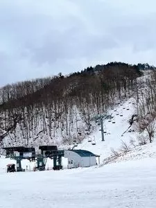 ふるせ山小屋（赤倉温泉スキー場山小屋）