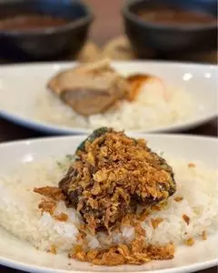 SOUP CURRY OHMIYA（【旧店名】土鍋スープカレー 近江屋清右衛門）