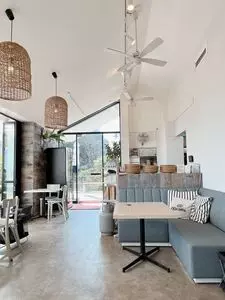 LONCAFE 江ノ島本店（ロンカフェ）