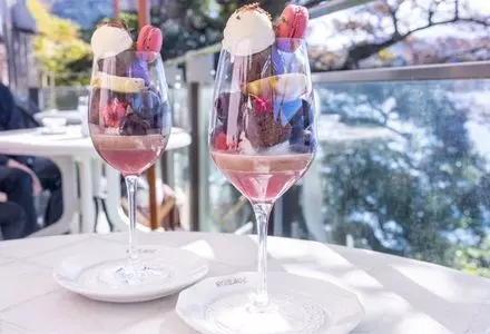 サロン・ド・テ ロザージュ（Salon de the ROSAGE）