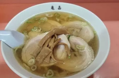 佐野らーめん 亀嘉（かめよし）