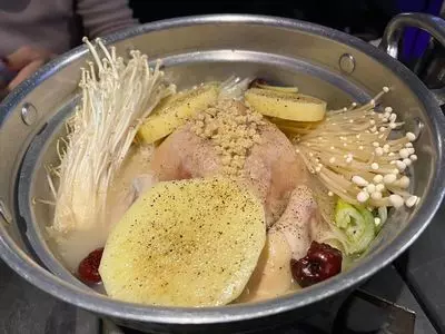 韓国料理 青龍樹 渋谷店（セイリュウキ）