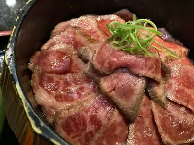 赤のれん（あかのれん）