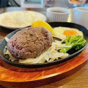 ニシエヒガシエ