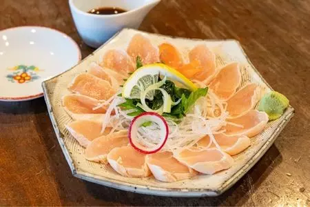 ももどり駅前食堂