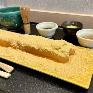 とろり天使のわらびもち 天神橋本店